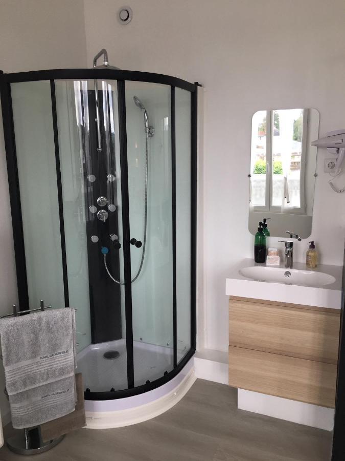 Passage Du Saumon Apartment Монришар Екстериор снимка