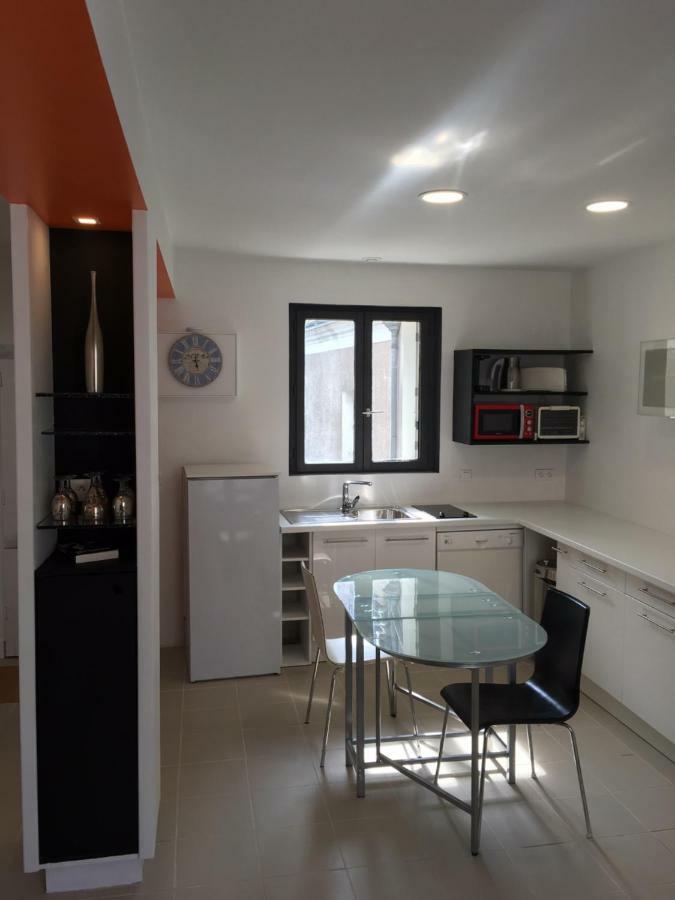 Passage Du Saumon Apartment Монришар Екстериор снимка